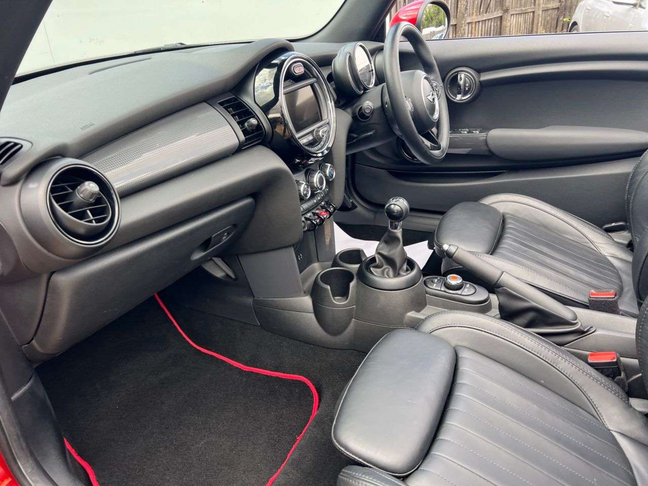 2016 MINI CONVERTIBLE 2016 MINI CONVERTIBLE