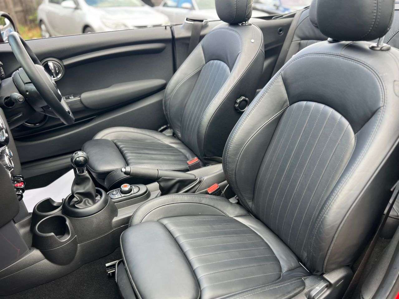 2016 MINI CONVERTIBLE 2016 MINI CONVERTIBLE