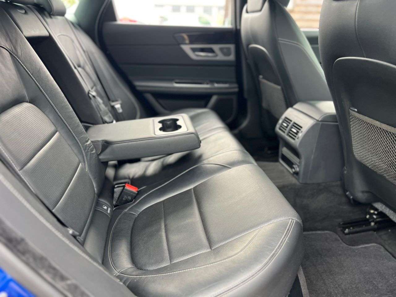 2017 JAGUAR XF 2017 JAGUAR XF