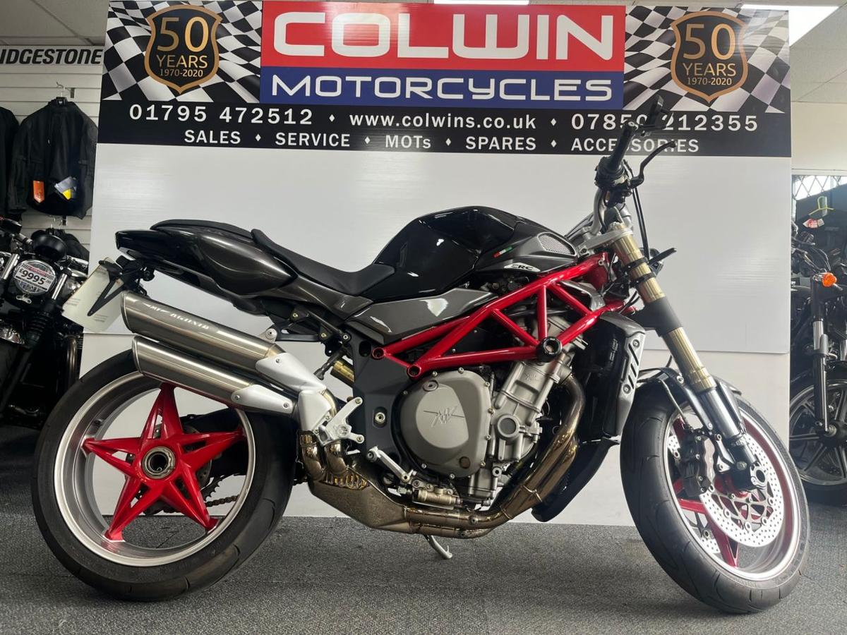 Check out this Mv Agusta Brutale 910 2006 Petrol Manual