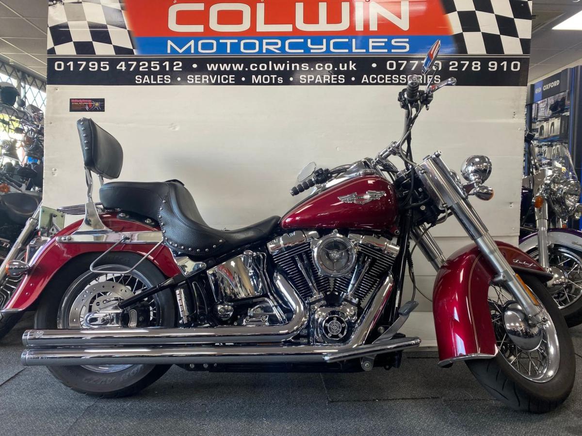 Check out this Harley-davidson Softail 2005 Petrol Manual