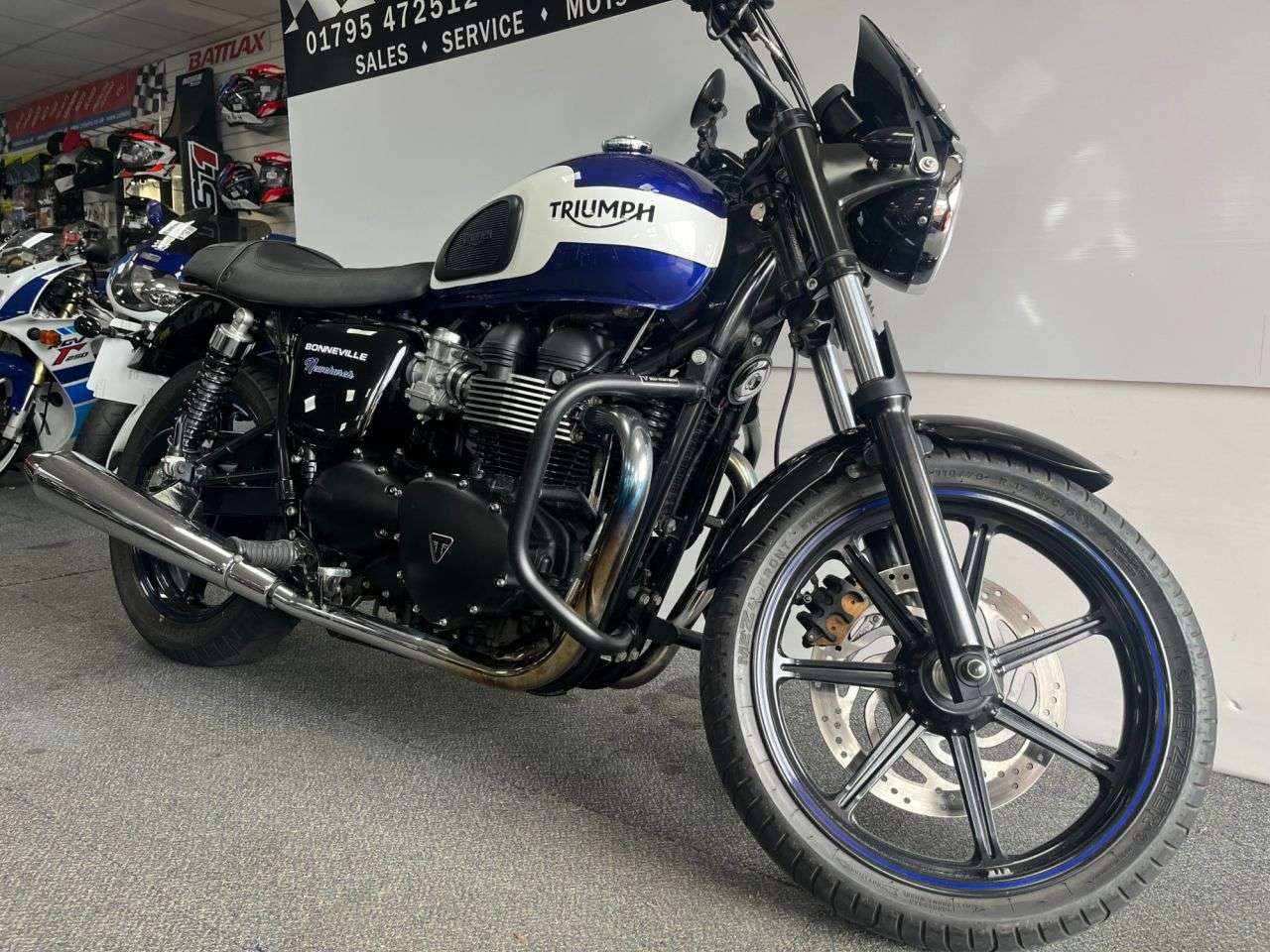 2015 TRIUMPH BONNEVILLE NEWCHURCH 2015 TRIUMPH BONNEVILLE NEWCHURCH