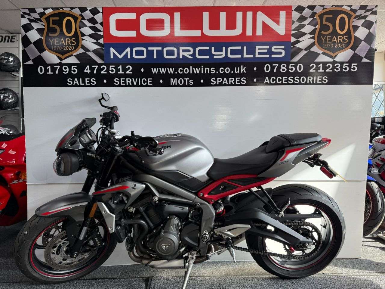 2021 TRIUMPH STREET TRIPLE 765 2021 TRIUMPH STREET TRIPLE 765