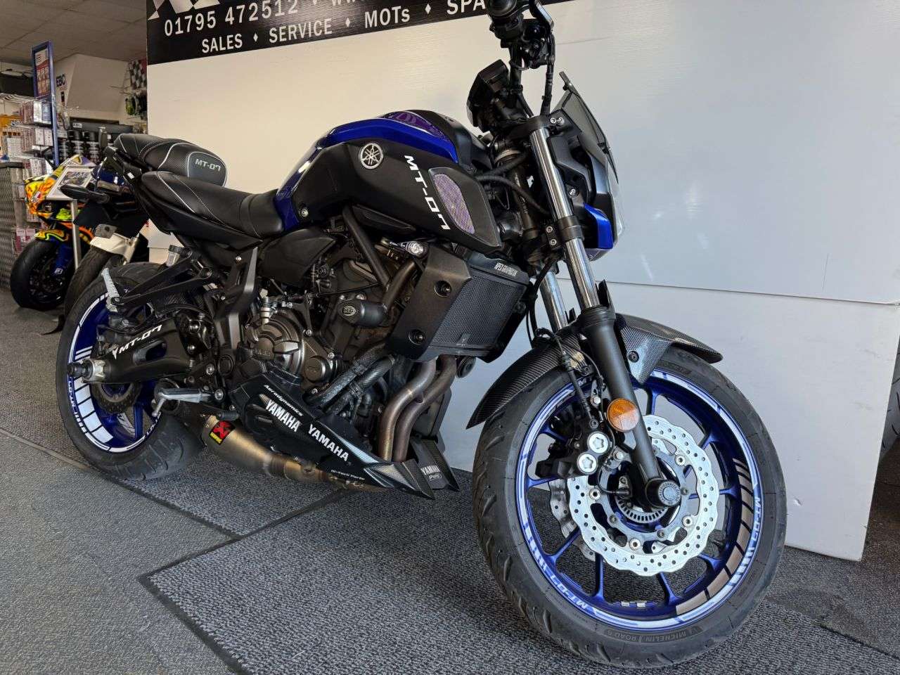 2019 YAMAHA MT-07 2019 YAMAHA MT-07