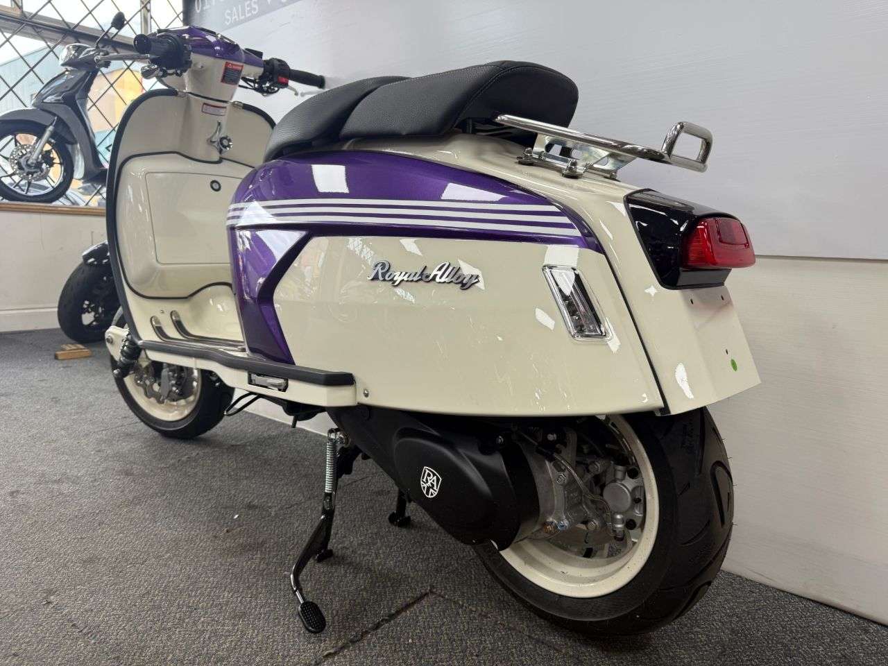 1966 ROYAL ALLOY GP 125 1966 ROYAL ALLOY GP 125