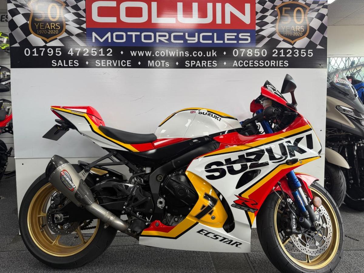 Check out this Suzuki Gsx-r1000r 2020 Petrol Manual