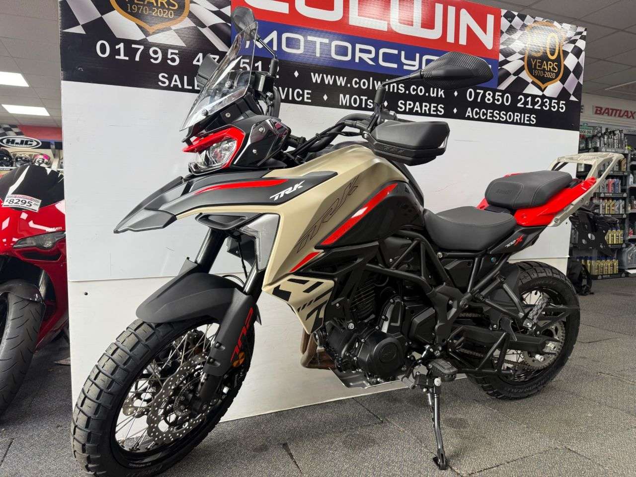 null BENELLI TRK 702 X null BENELLI TRK 702 X