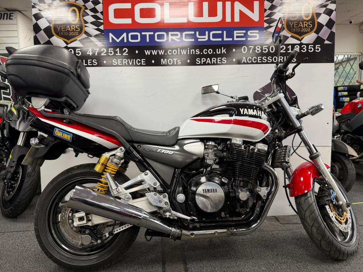 Check out this Yamaha Xjr1300 1999 Petrol Manual