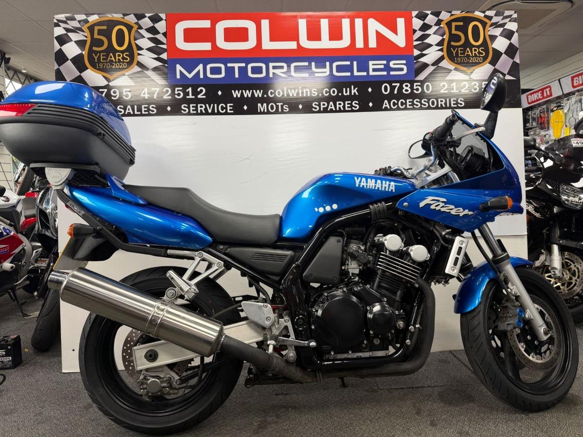 Check out this Yamaha Fzs600 2001 Petrol Manual