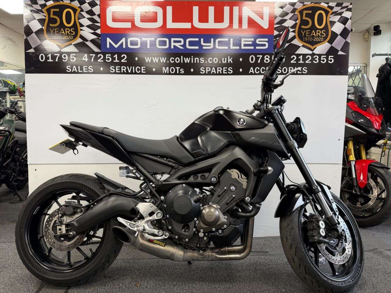 2017 YAMAHA MT-09 2017 YAMAHA MT-09