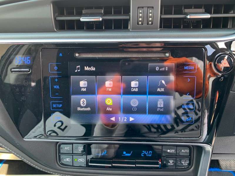 2017 TOYOTA AURIS 2017 TOYOTA AURIS