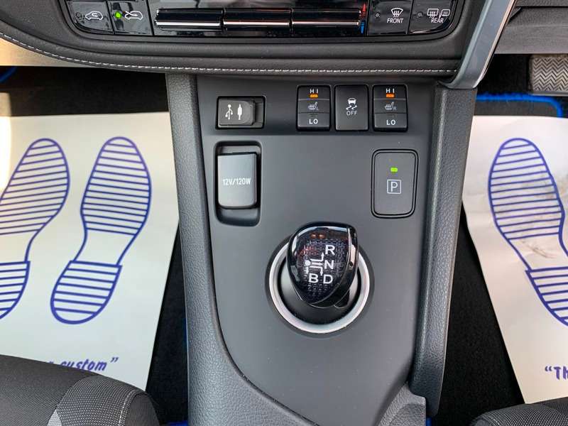 2017 TOYOTA AURIS 2017 TOYOTA AURIS