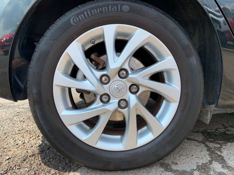 2017 TOYOTA AURIS 2017 TOYOTA AURIS