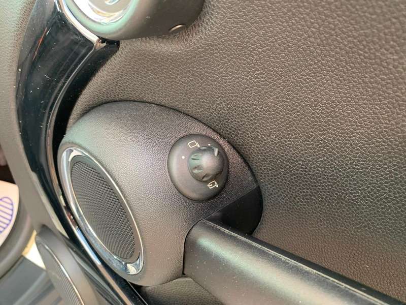 2011 MINI MINI 2011 MINI MINI