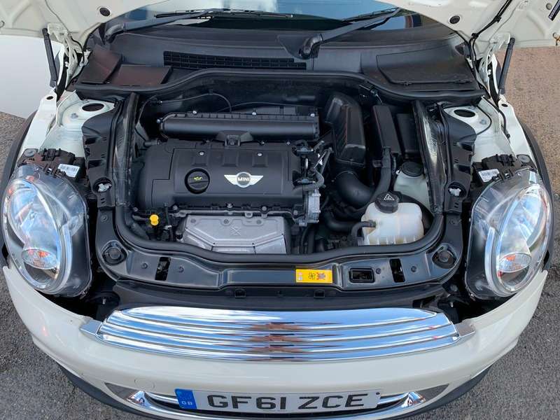 2011 MINI MINI 2011 MINI MINI