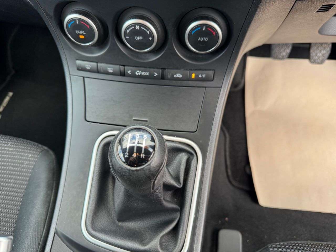 2013 MAZDA MAZDA3 2013 MAZDA MAZDA3