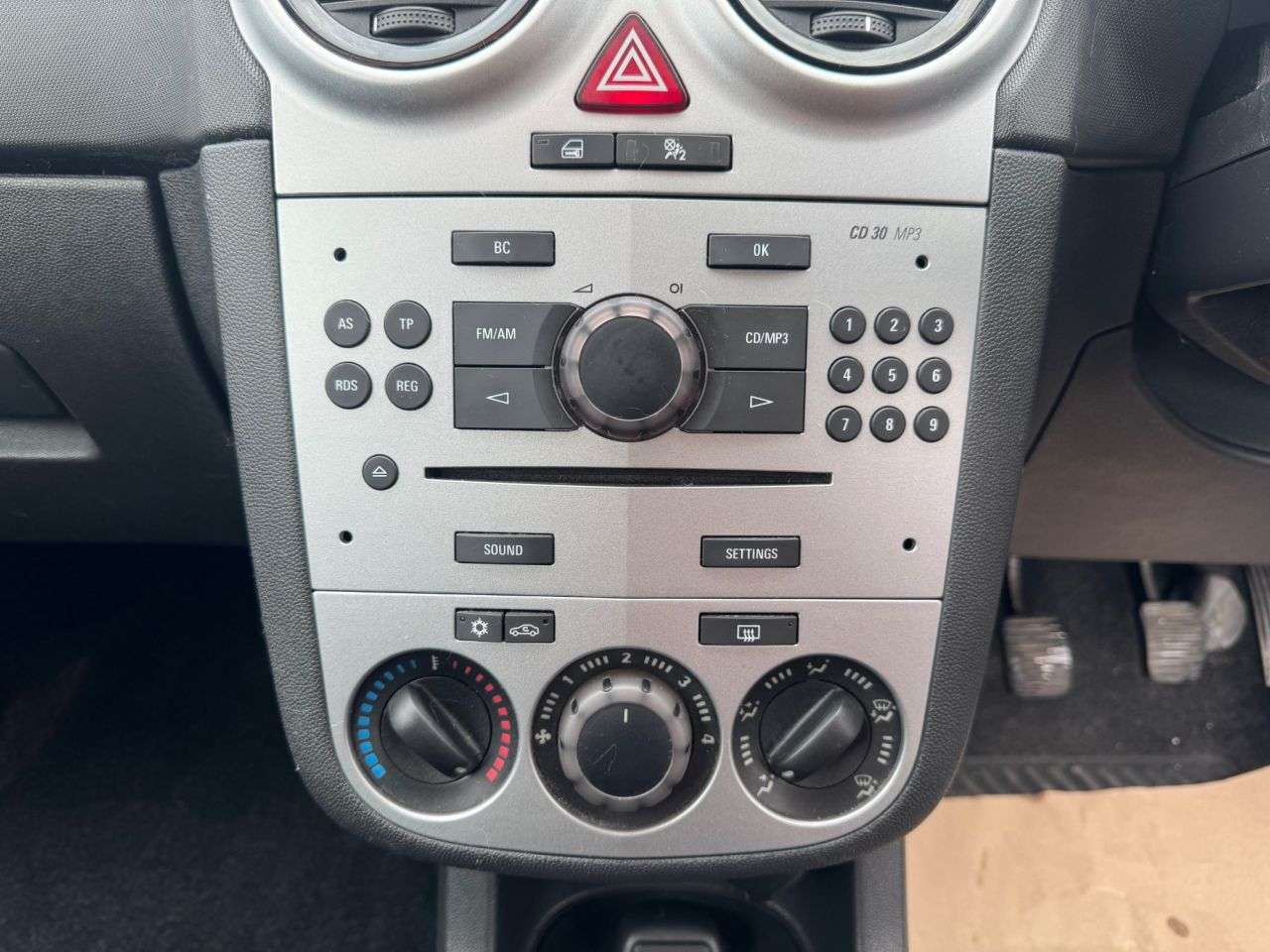 2011 VAUXHALL CORSA 2011 VAUXHALL CORSA