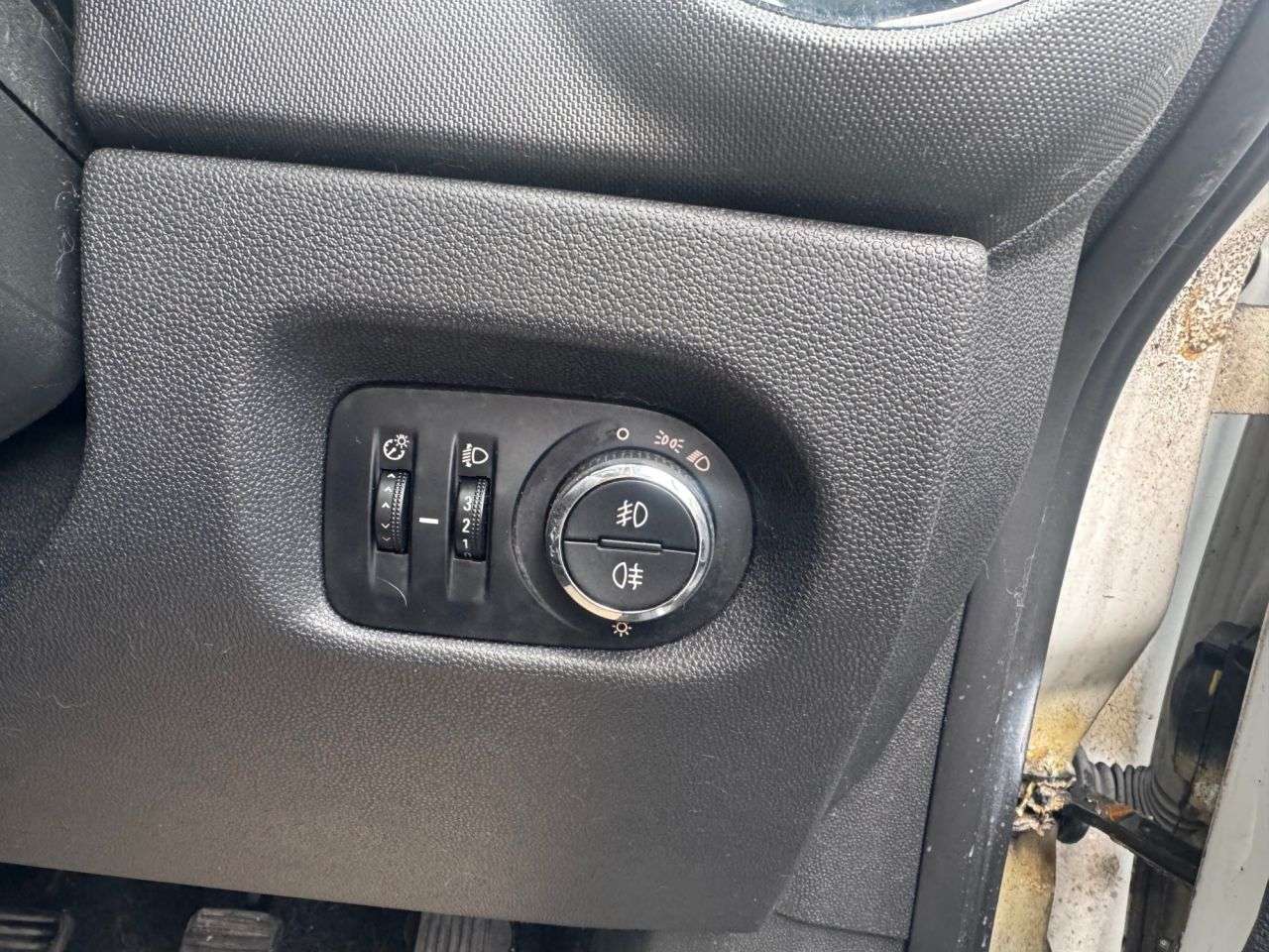 2011 VAUXHALL CORSA 2011 VAUXHALL CORSA