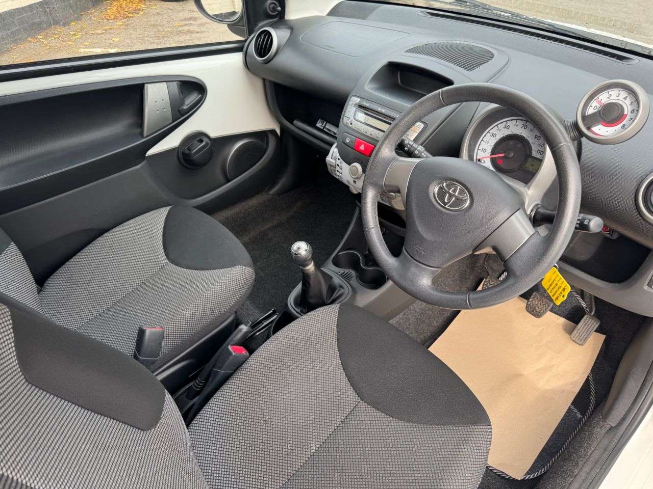 2012 TOYOTA AYGO 2012 TOYOTA AYGO