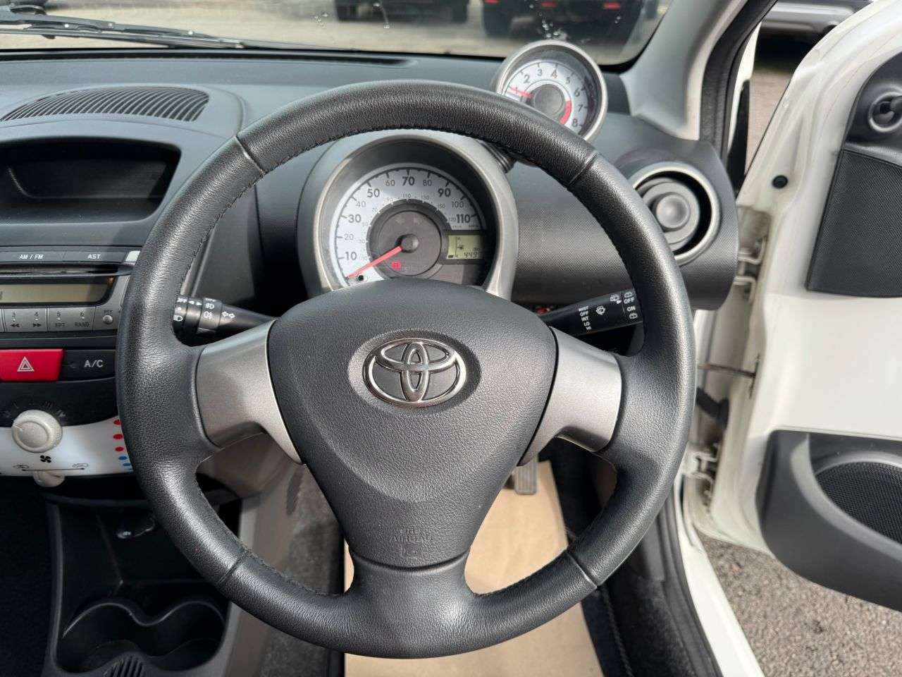 2012 TOYOTA AYGO 2012 TOYOTA AYGO