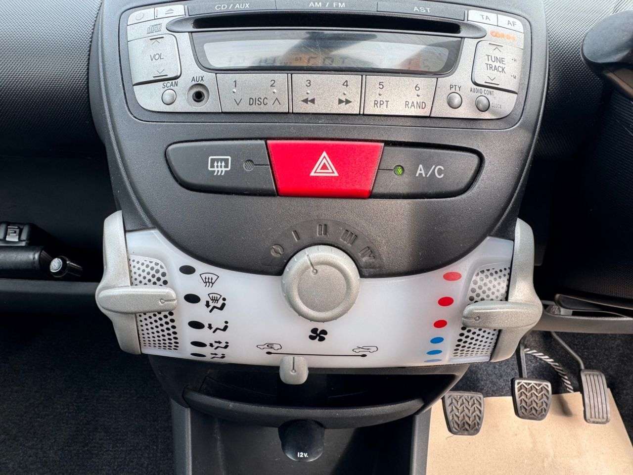 2012 TOYOTA AYGO 2012 TOYOTA AYGO