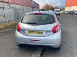 2014 PEUGEOT 208 2014 PEUGEOT 208