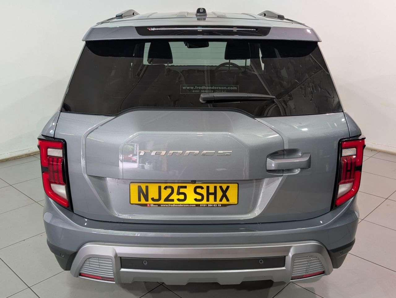 2025 KGM TORRES 2025 KGM TORRES