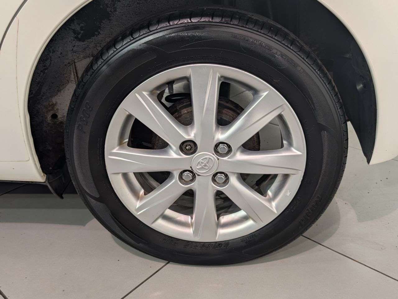 2012 TOYOTA YARIS 2012 TOYOTA YARIS