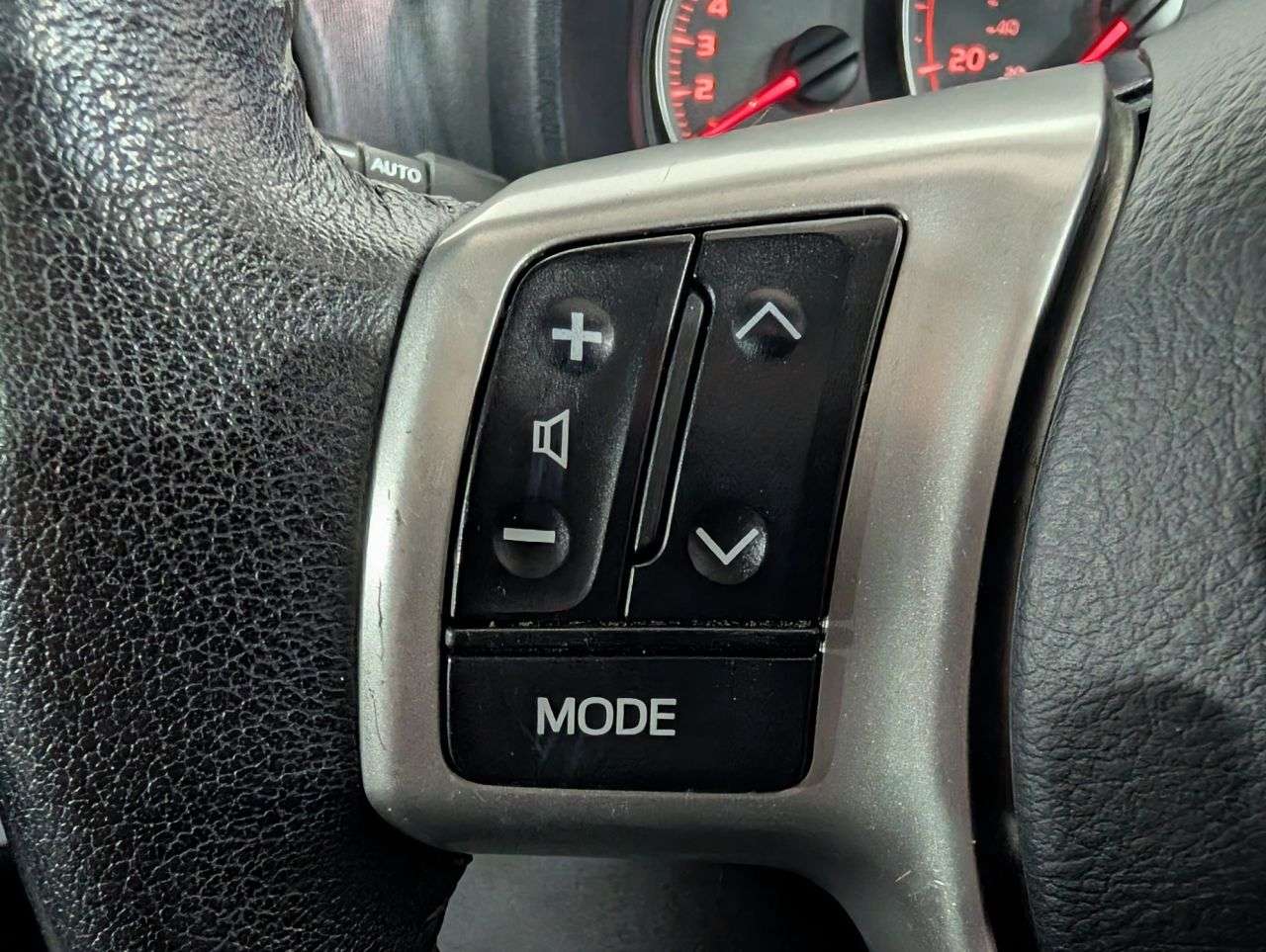 2012 TOYOTA YARIS 2012 TOYOTA YARIS