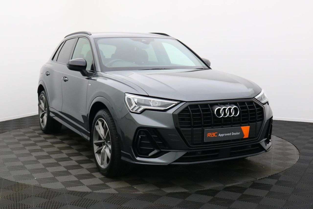 2022 AUDI Q3 2022 AUDI Q3
