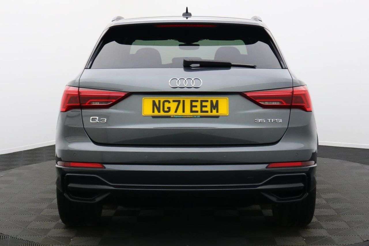 2022 AUDI Q3 2022 AUDI Q3