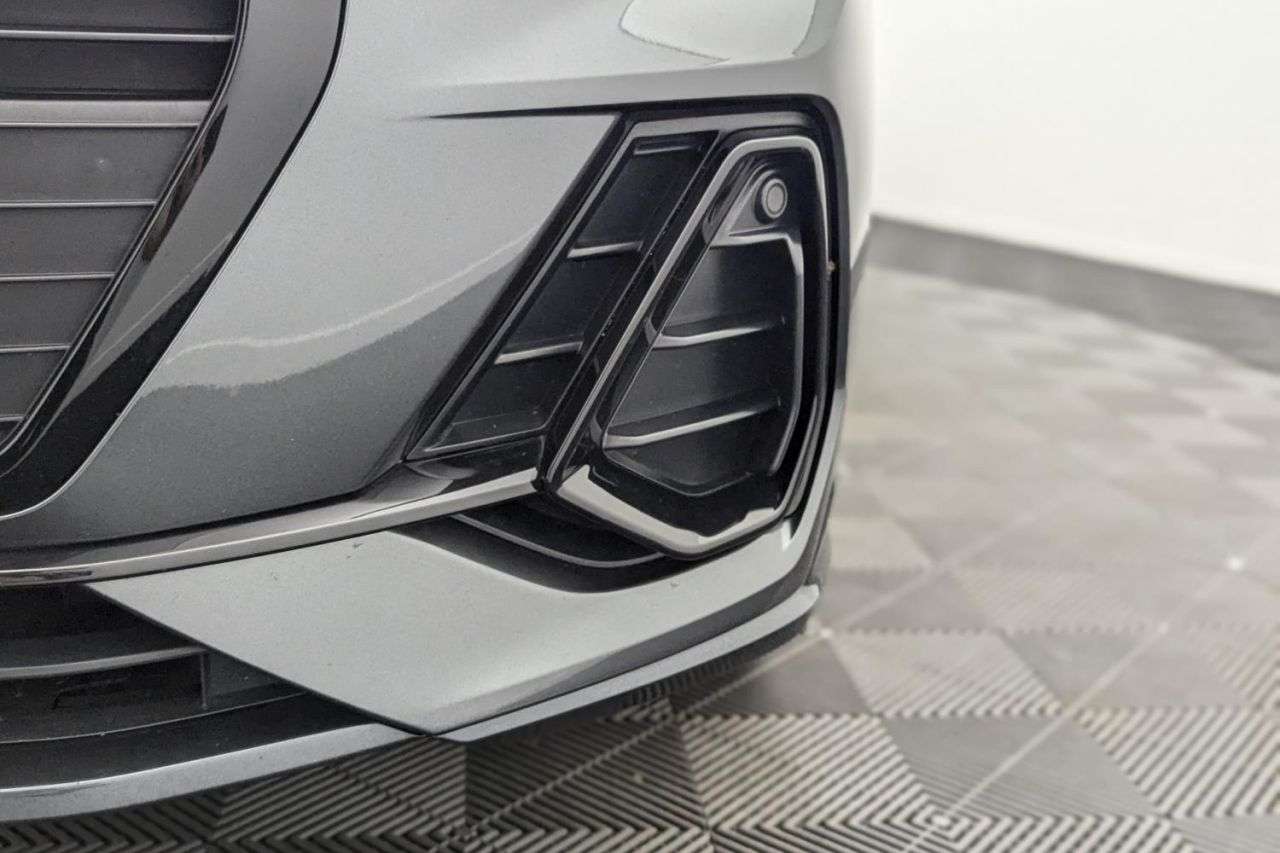 2022 AUDI Q3 2022 AUDI Q3