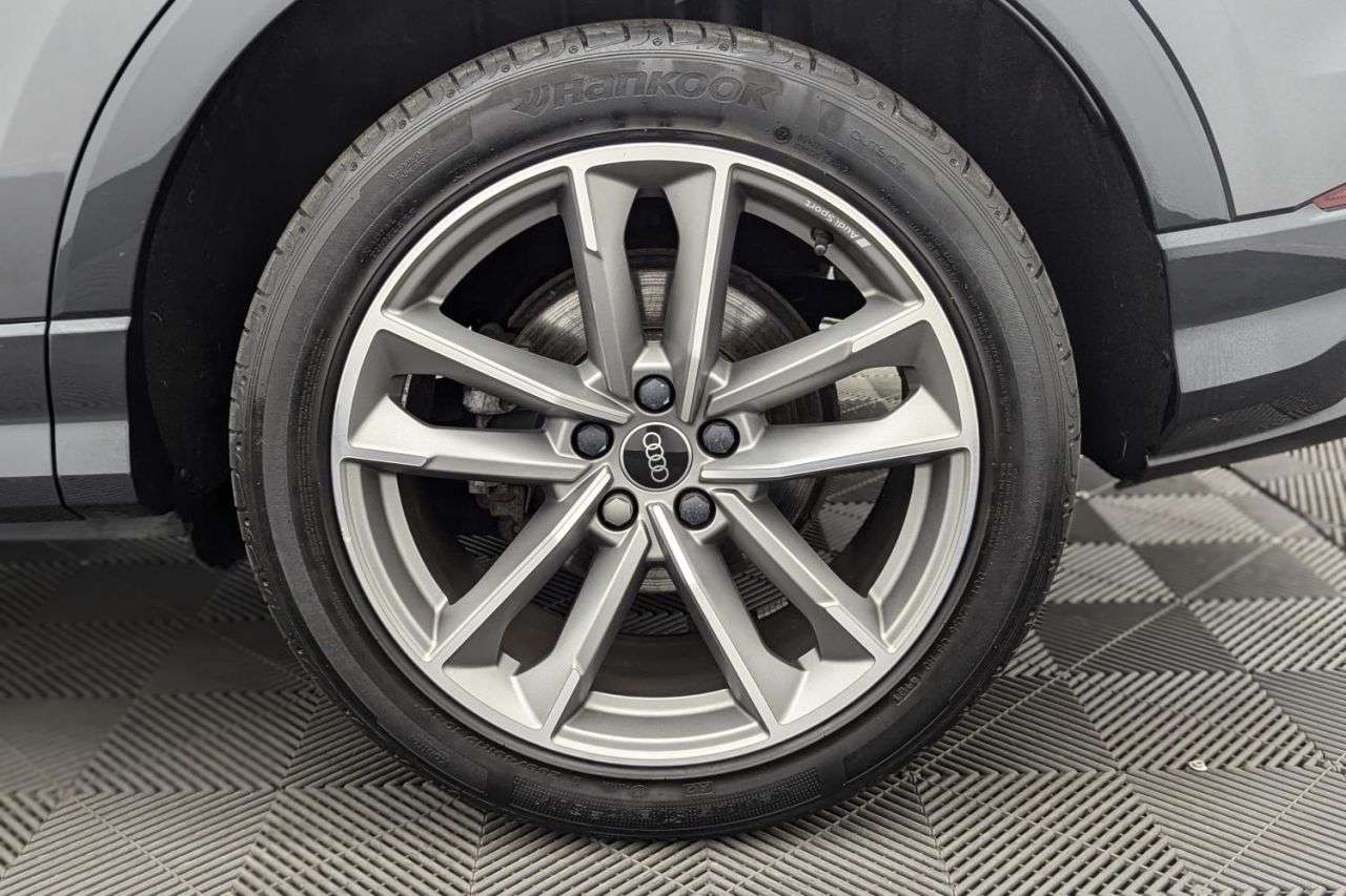 2022 AUDI Q3 2022 AUDI Q3