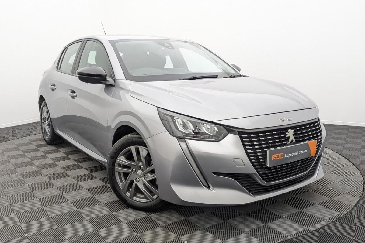 Check out this Peugeot 208 2022 Petrol Manual