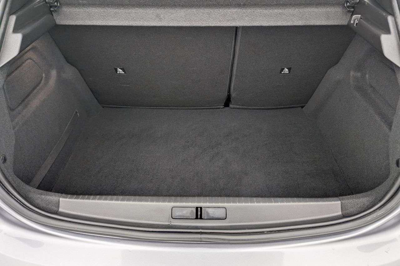 2022 PEUGEOT 208 2022 PEUGEOT 208