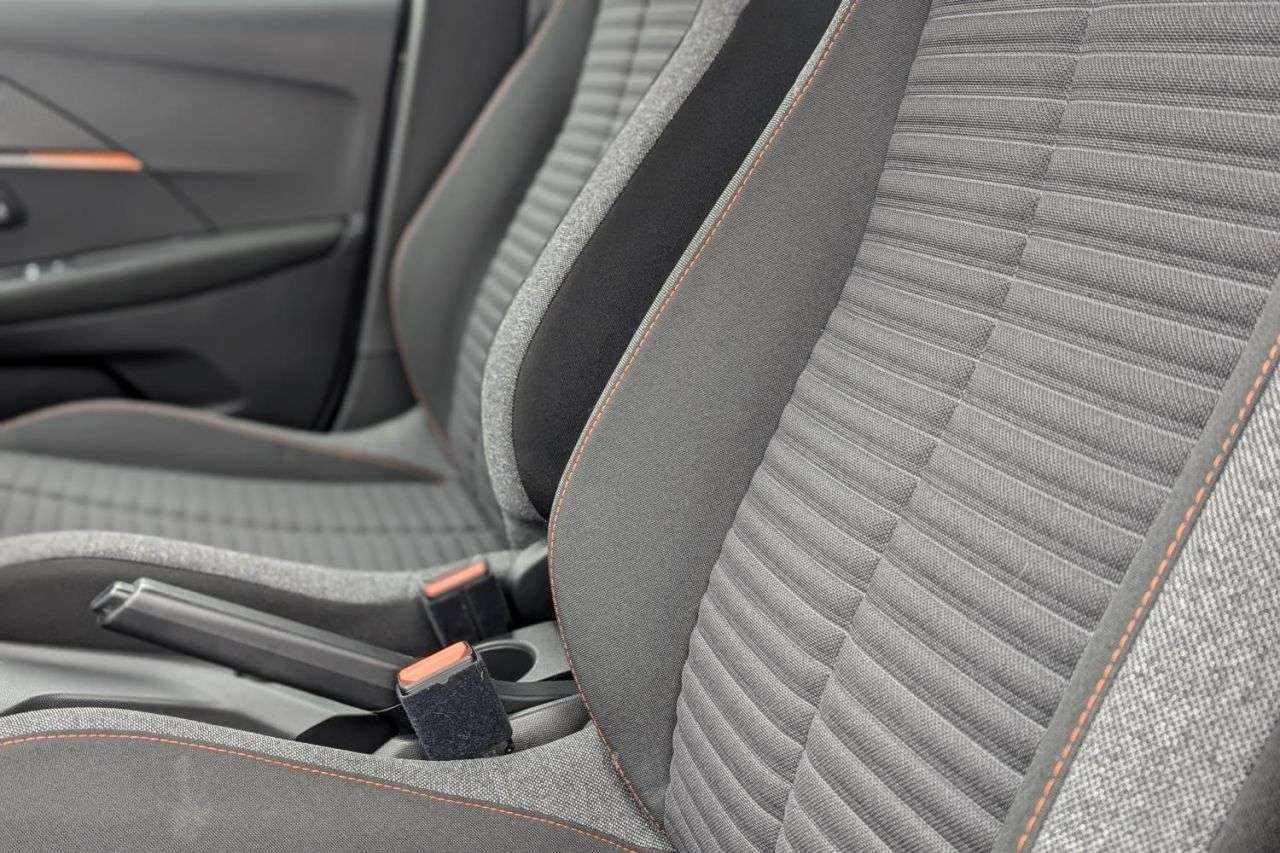 2022 PEUGEOT 208 2022 PEUGEOT 208