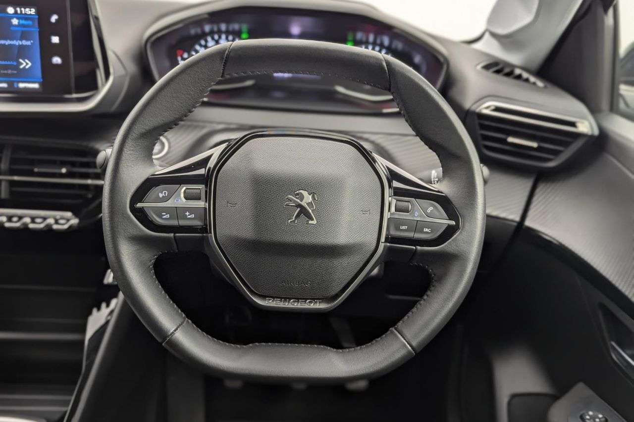 2022 PEUGEOT 208 2022 PEUGEOT 208