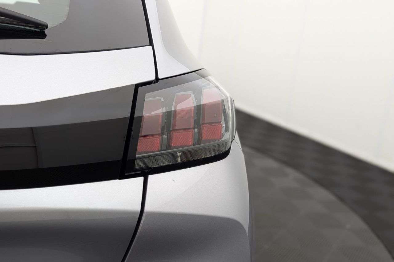 2022 PEUGEOT 208 2022 PEUGEOT 208