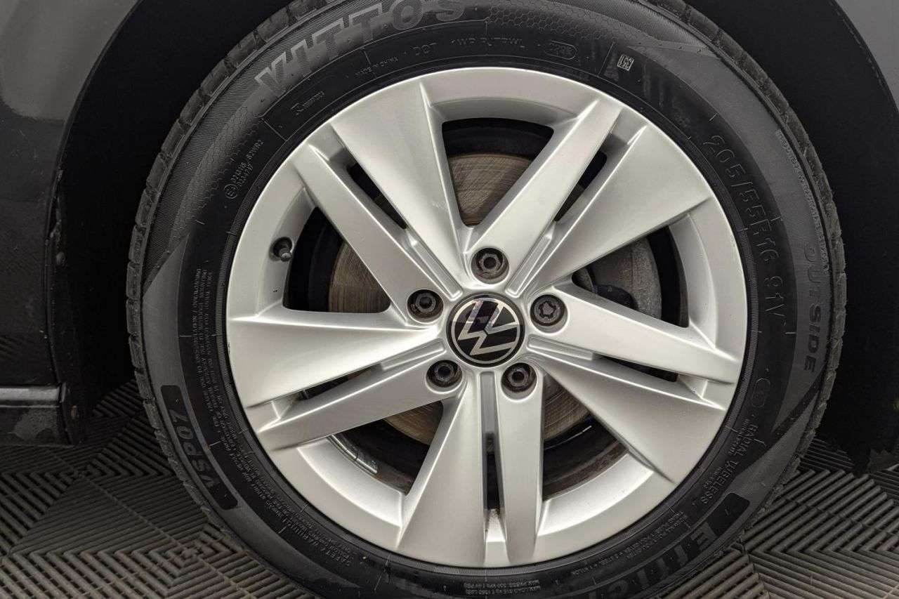 2021 VOLKSWAGEN GOLF 2021 VOLKSWAGEN GOLF