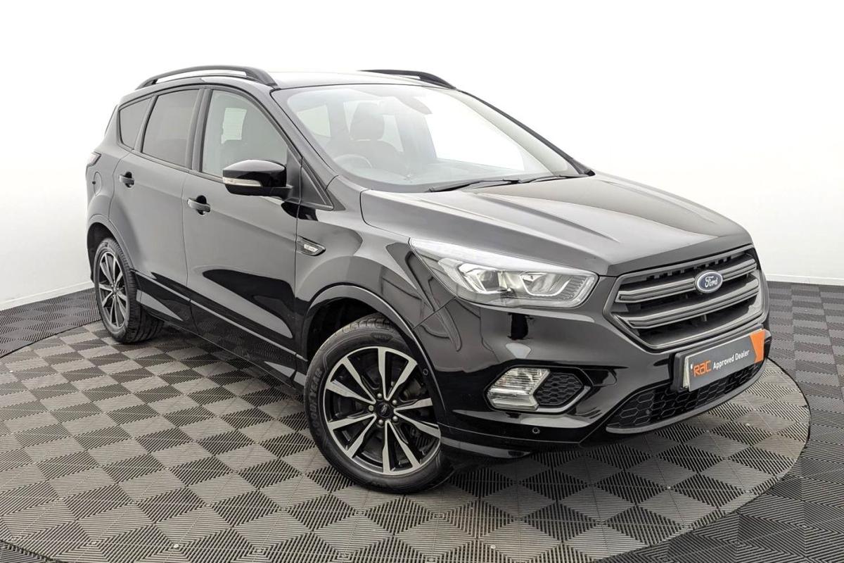 Check out this Ford Kuga 2019 Petrol Manual