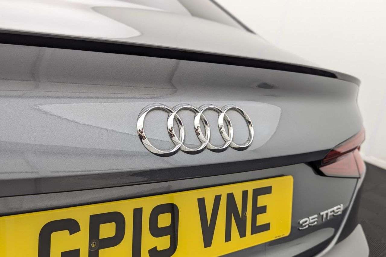 2019 AUDI A5 2019 AUDI A5