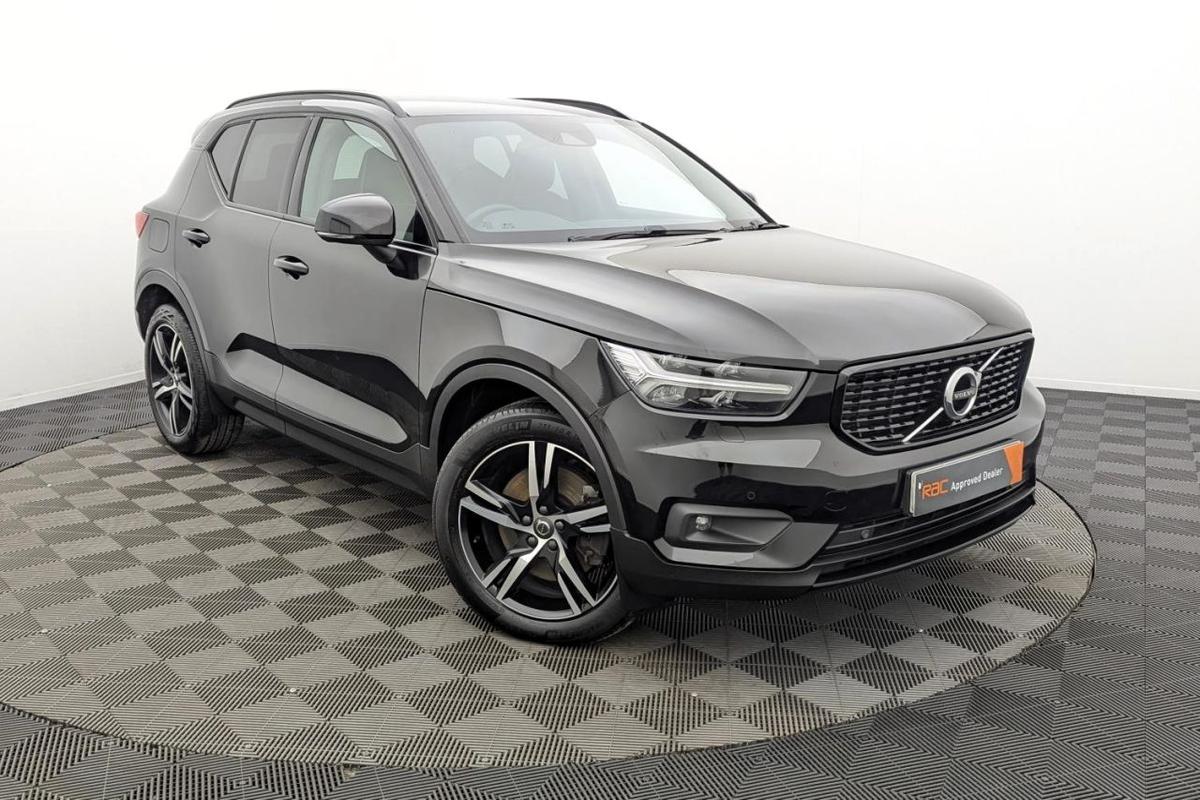 Check out this Volvo Xc40 2020 Hybrid Electric Automatic