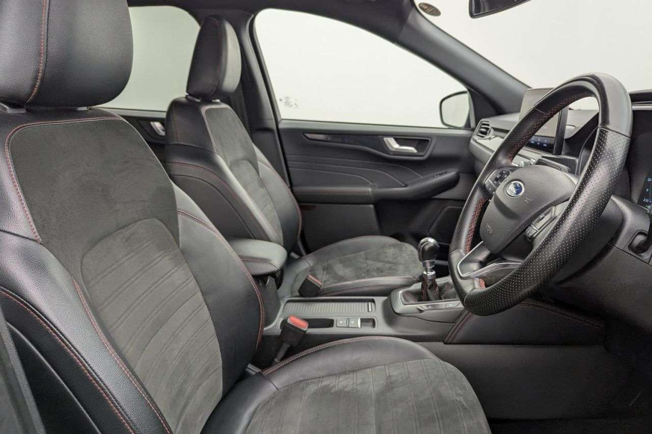 2022 FORD KUGA 2022 FORD KUGA