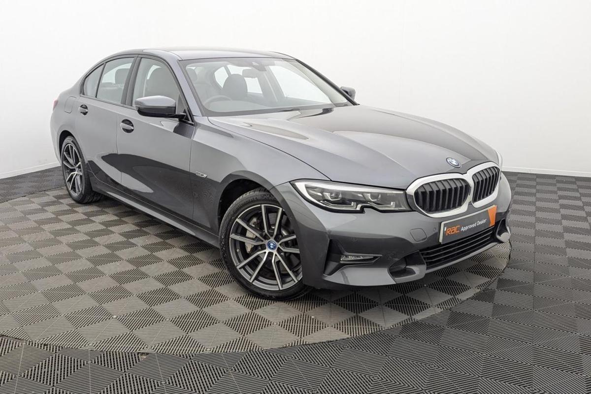Check out this BMW 3 Series 2022 Hybrid Electric Automatic