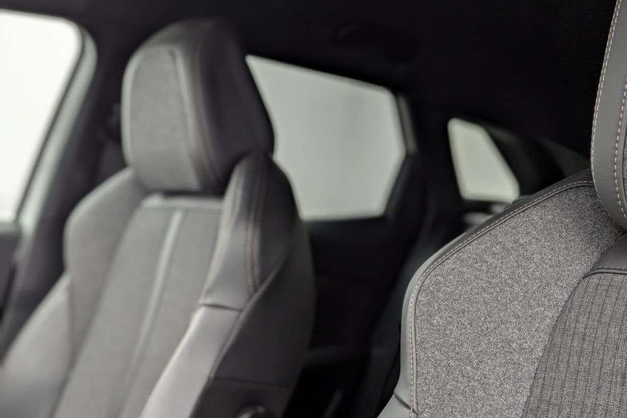 2018 PEUGEOT 3008 2018 PEUGEOT 3008