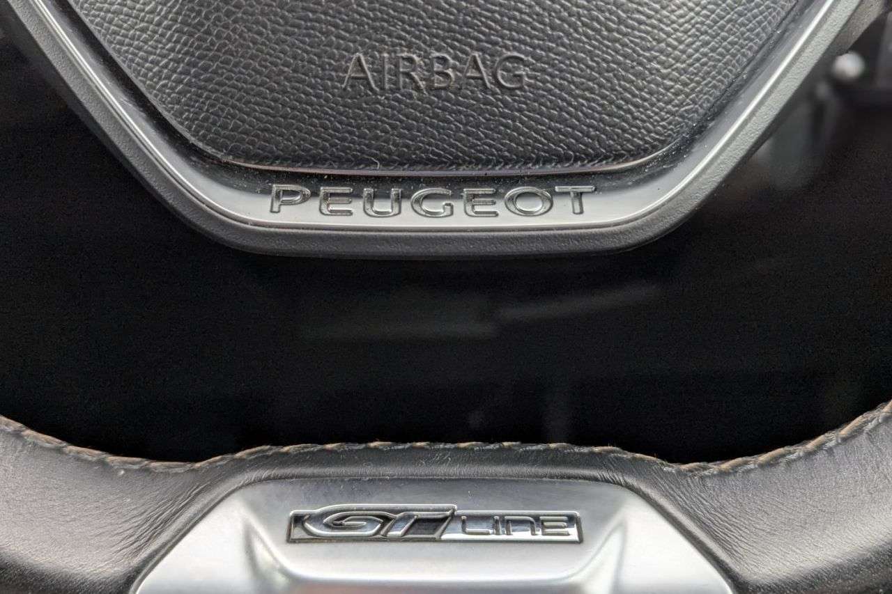 2018 PEUGEOT 3008 2018 PEUGEOT 3008