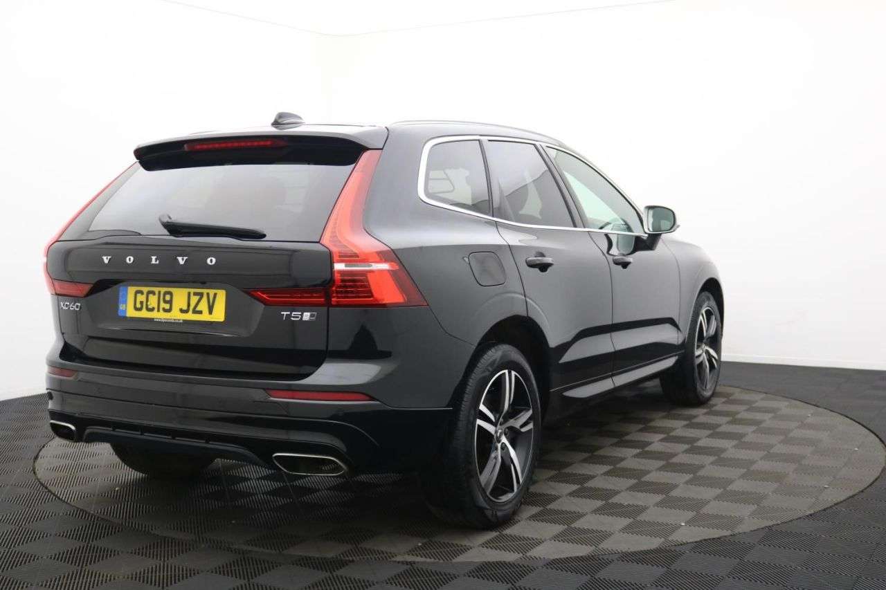 2019 VOLVO XC60 2019 VOLVO XC60