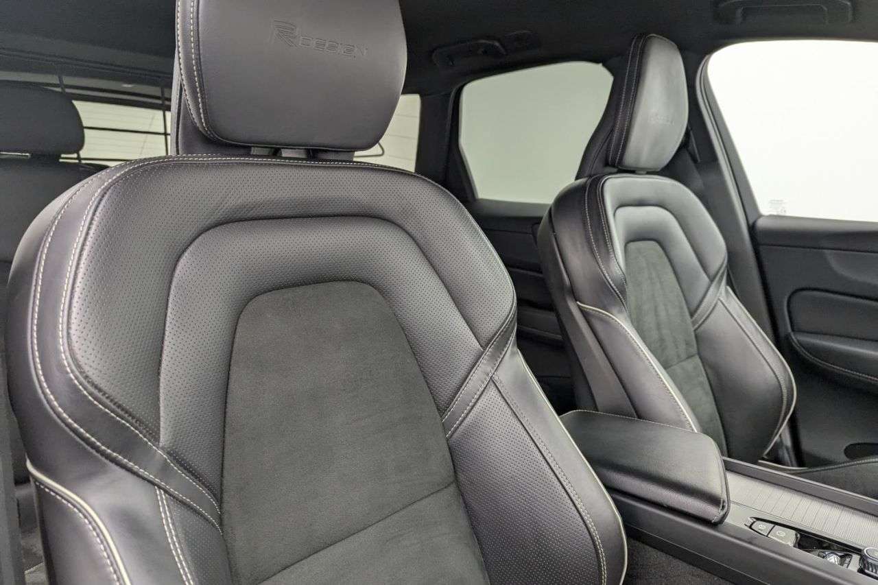 2019 VOLVO XC60 2019 VOLVO XC60