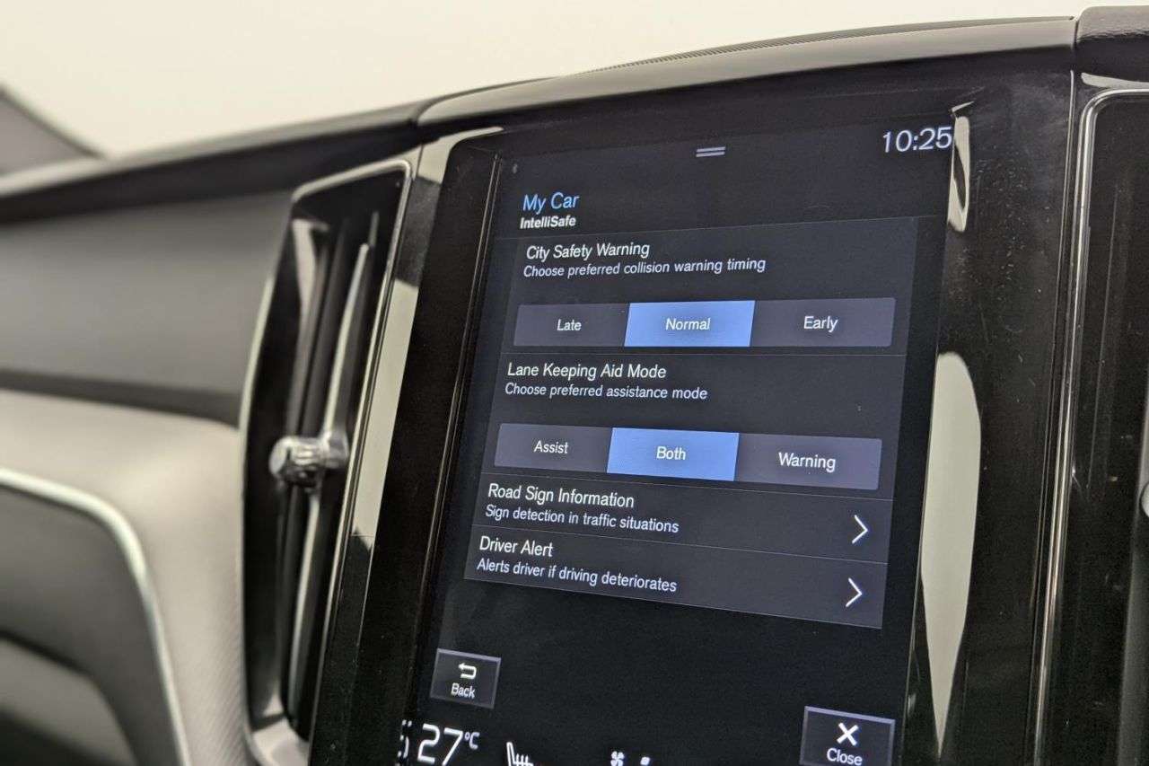 2019 VOLVO XC60 2019 VOLVO XC60