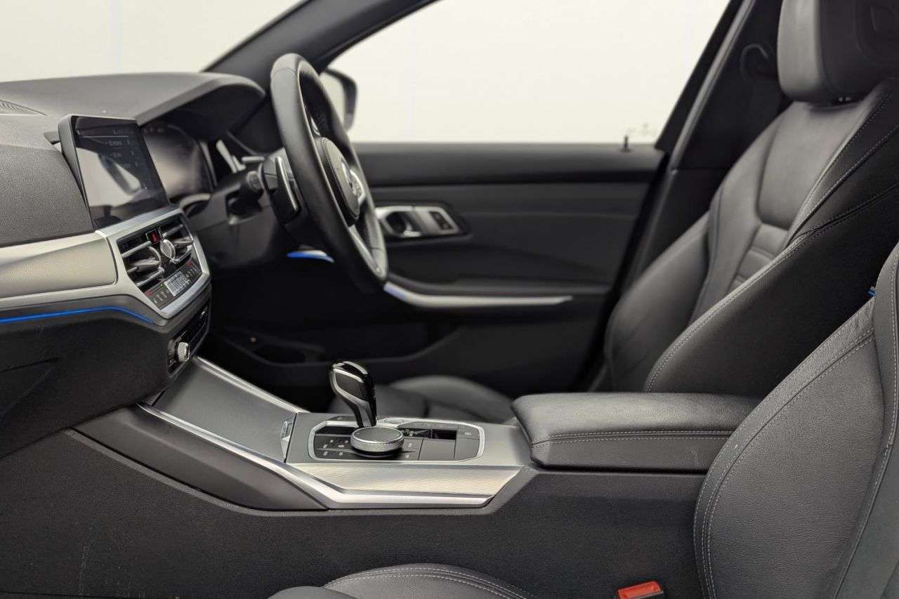 2021 BMW 3 SERIES 2021 BMW 3 SERIES